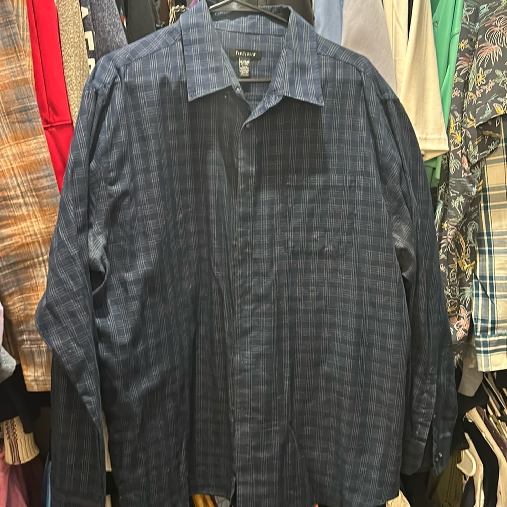 Vanheusen XL Navy Blue Long Sleeve Button down Shirt for sale